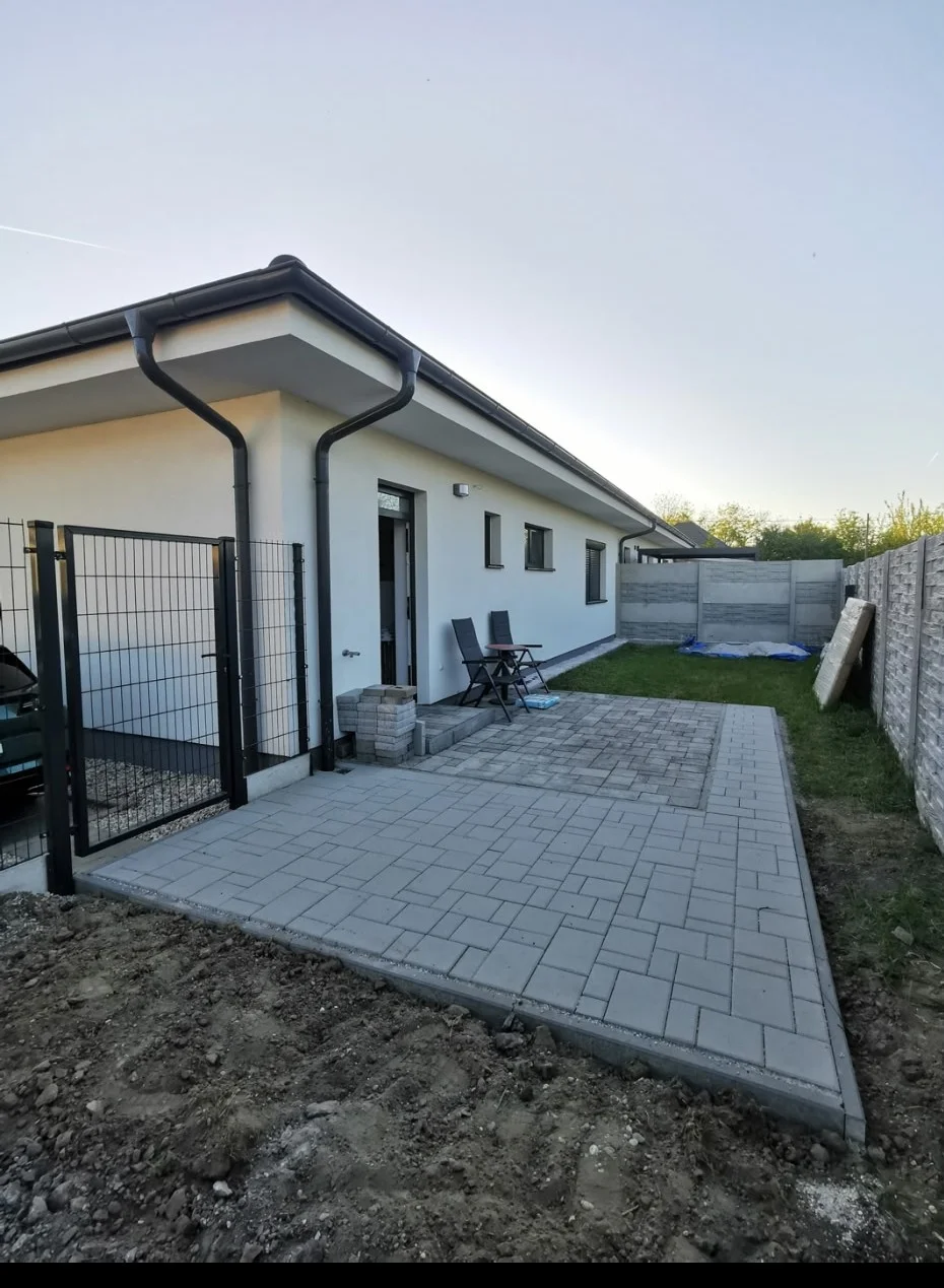 Terrasse vor dem Umbau